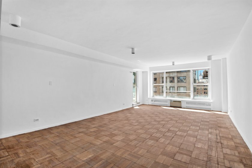 wide photo