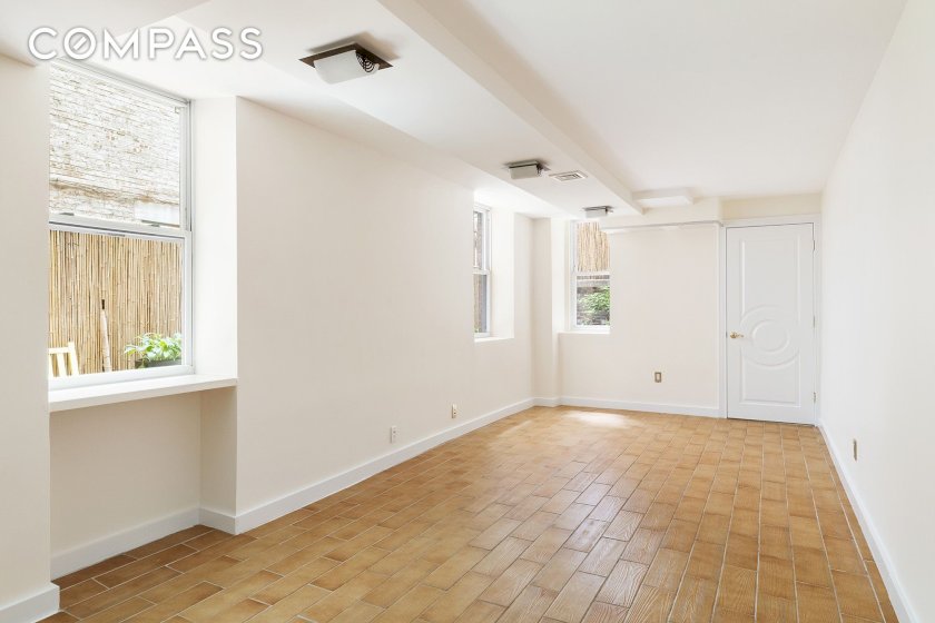 wide photo