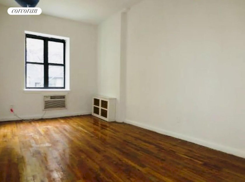 wide photo