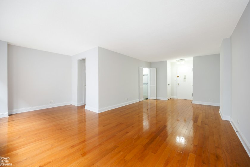 wide photo