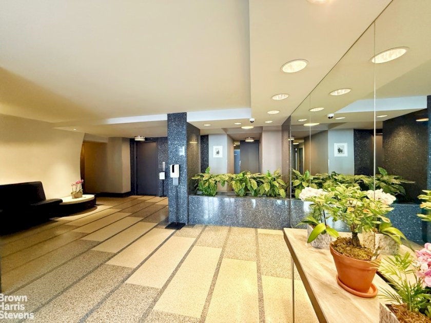 wide photo