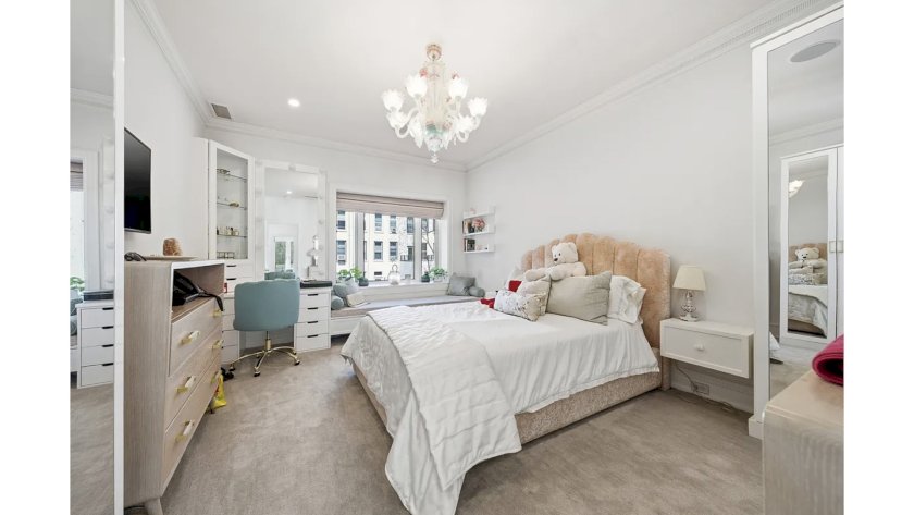 wide photo