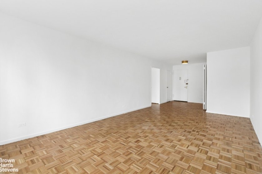 wide photo