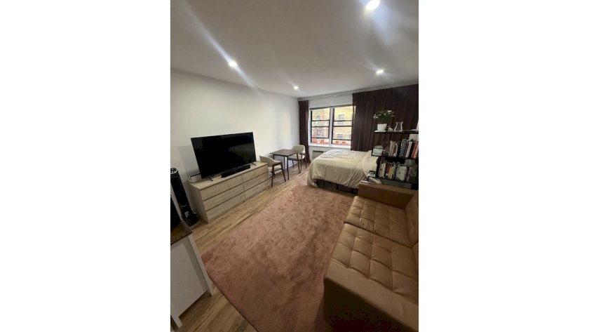 wide photo