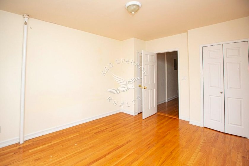 wide photo