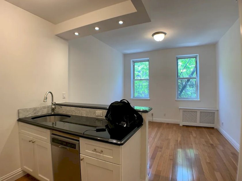 wide photo
