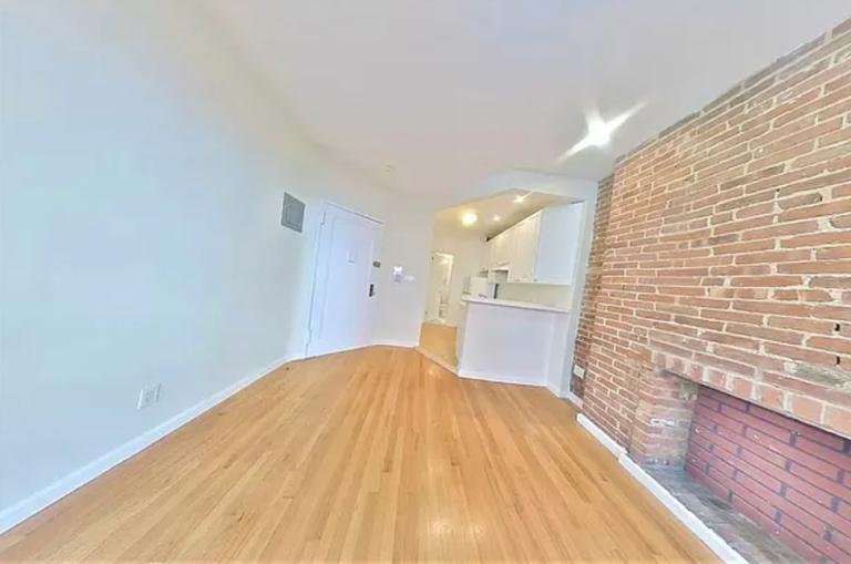 wide photo