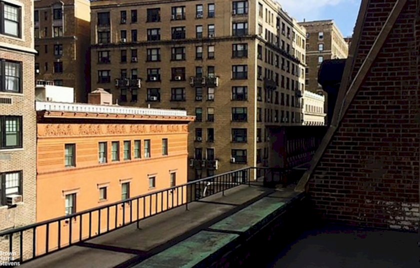wide photo