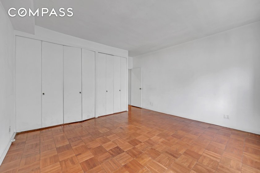 wide photo