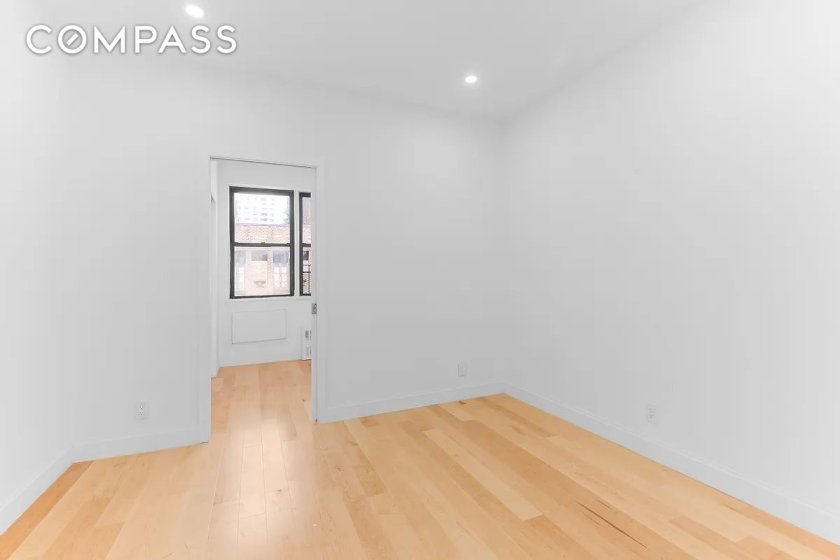 wide photo