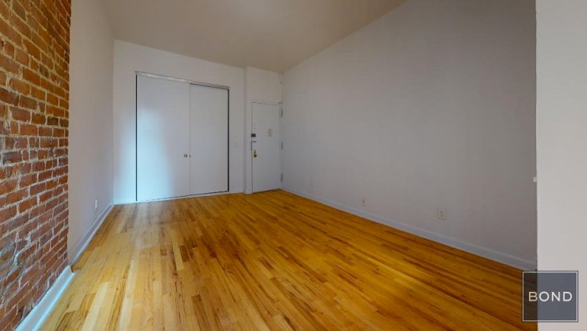 wide photo