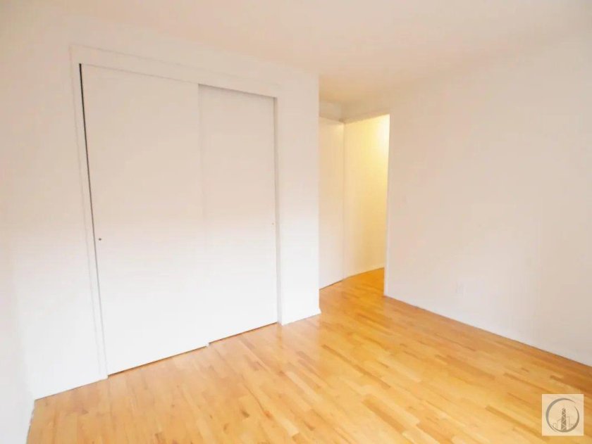 wide photo