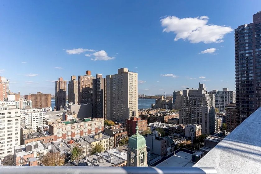 wide photo