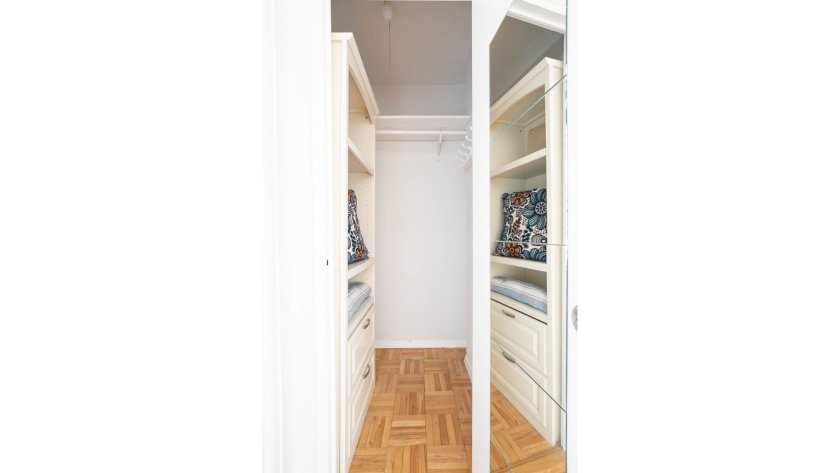 wide photo