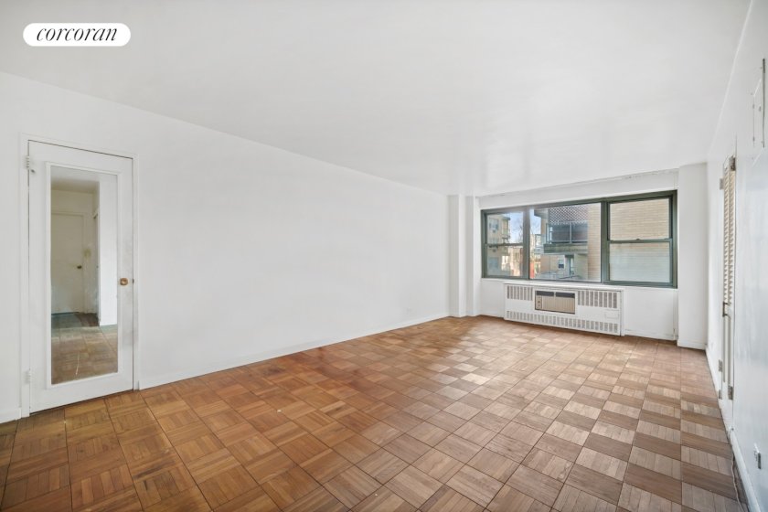 wide photo