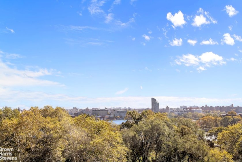 wide photo