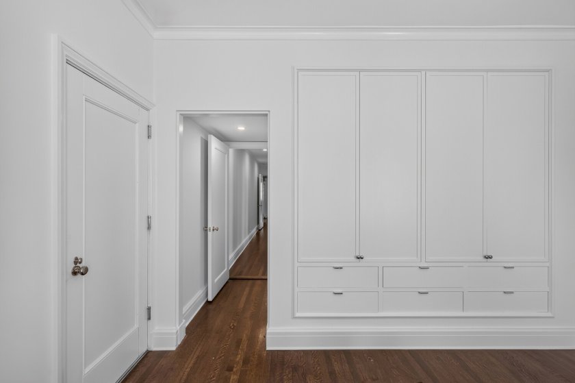 wide photo