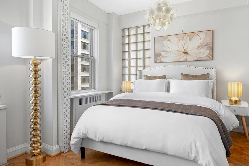 wide photo