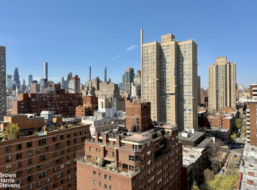 wide photo
