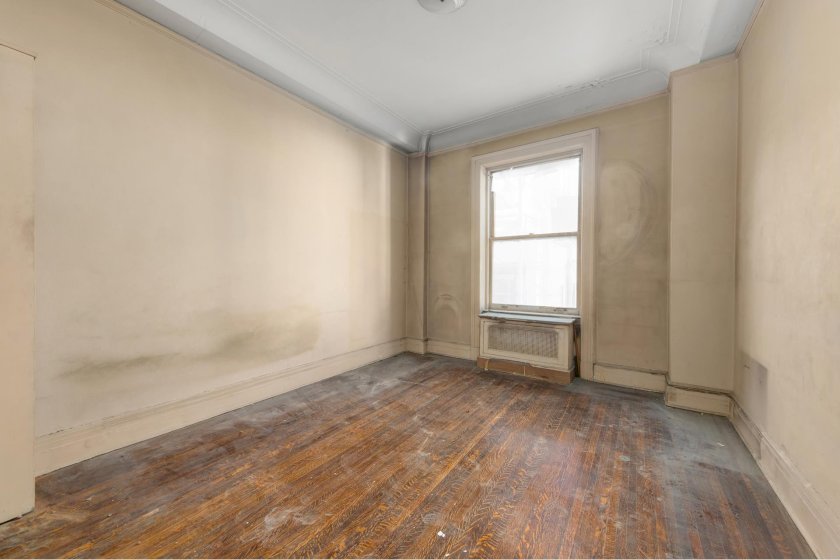 wide photo