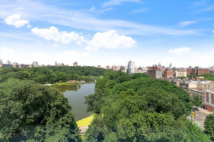 wide photo