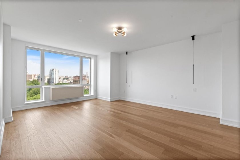 wide photo