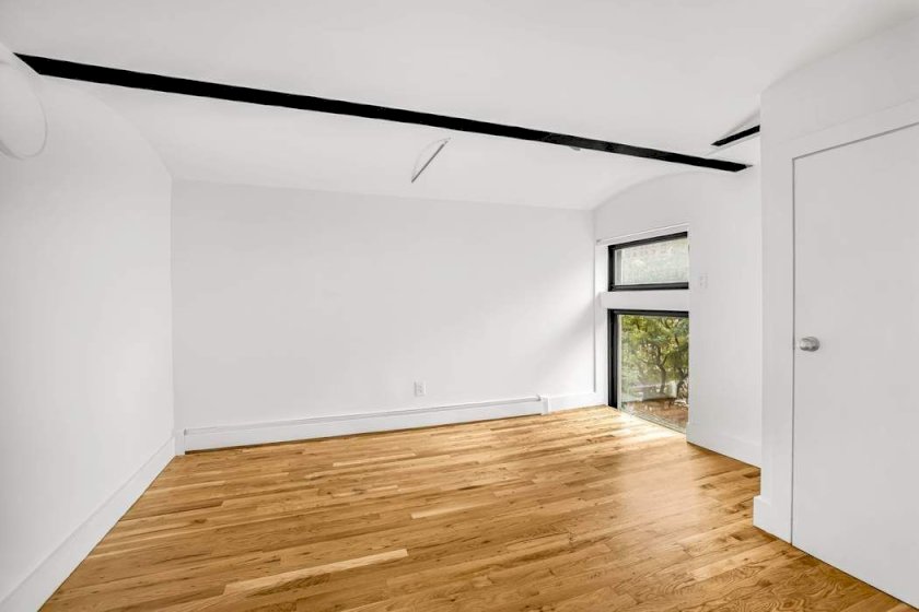 wide photo