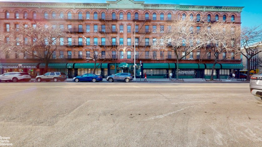wide photo
