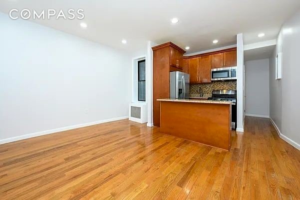 wide photo