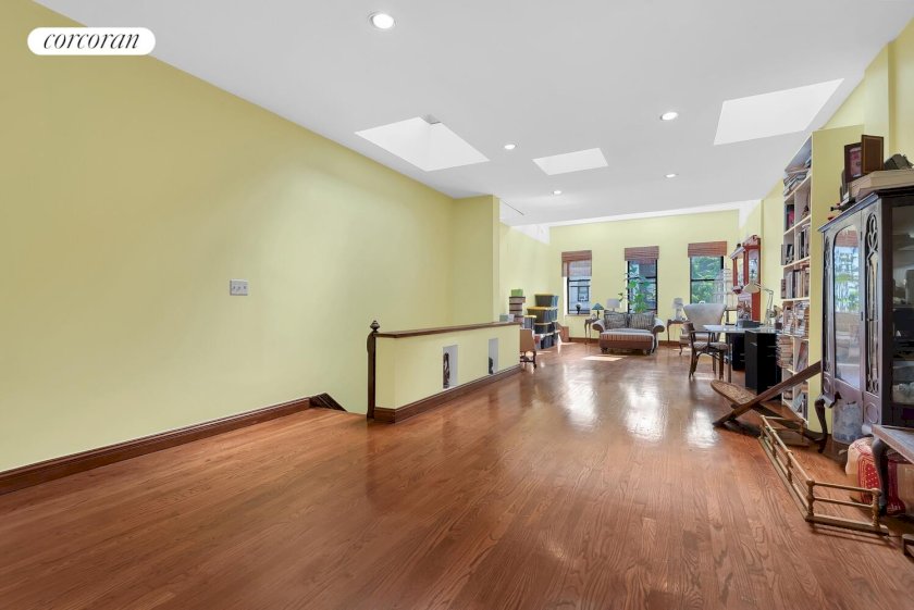 wide photo