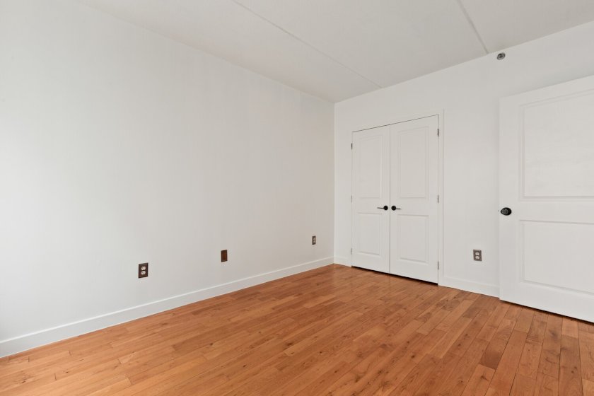 wide photo