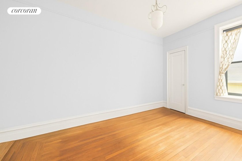 wide photo