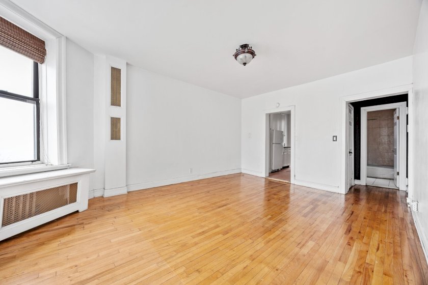 wide photo
