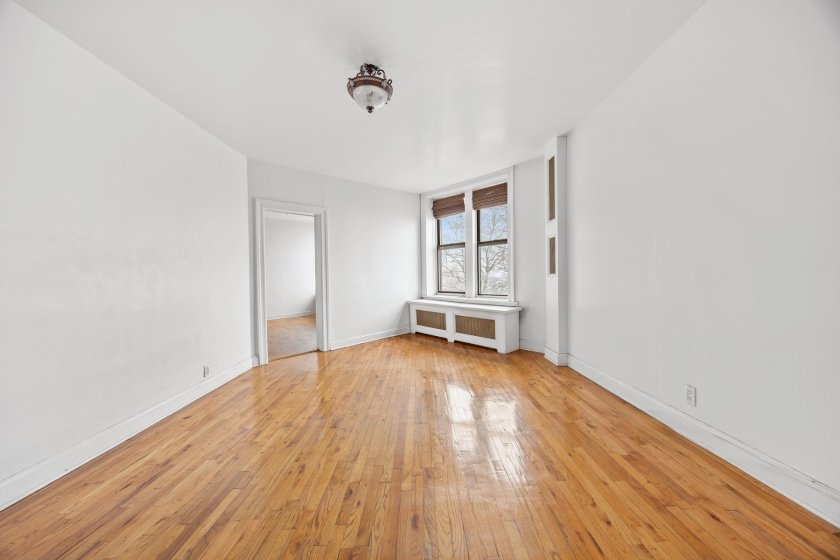 wide photo