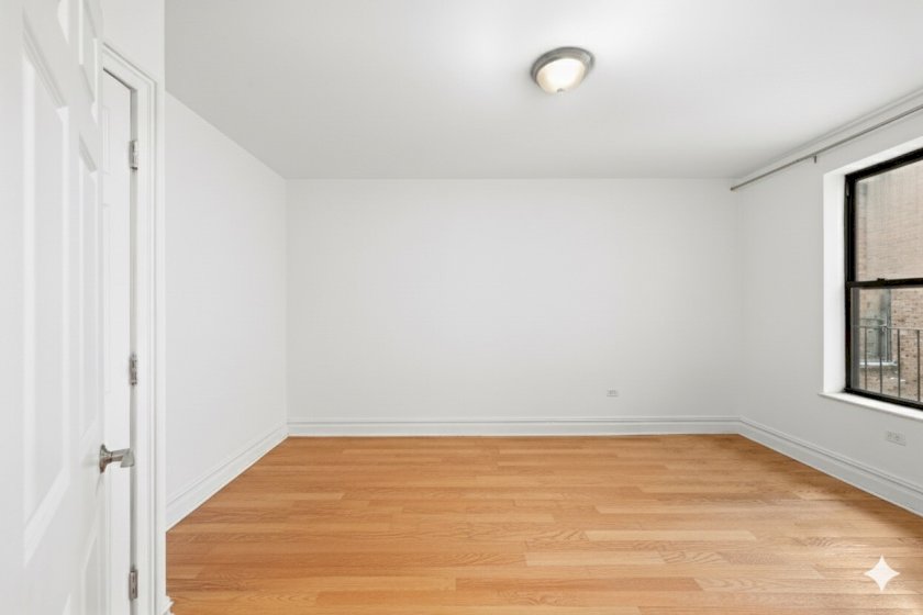 wide photo