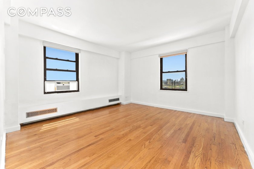 wide photo