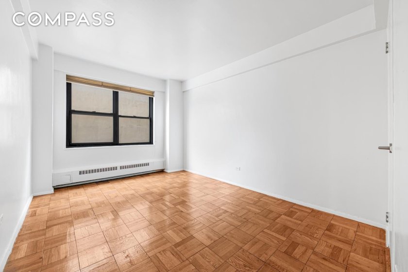 wide photo