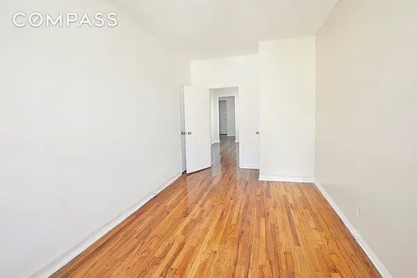 wide photo