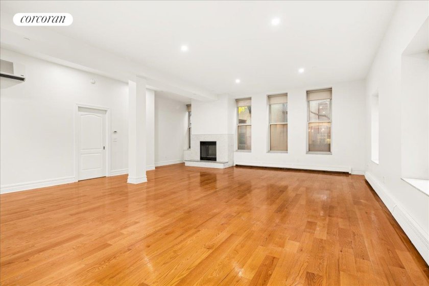wide photo