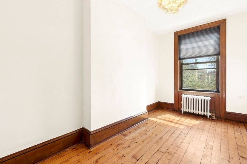 wide photo