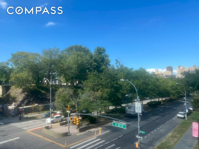 wide photo