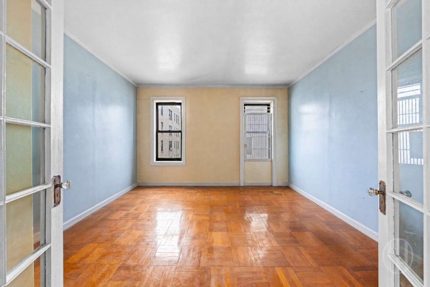 wide photo