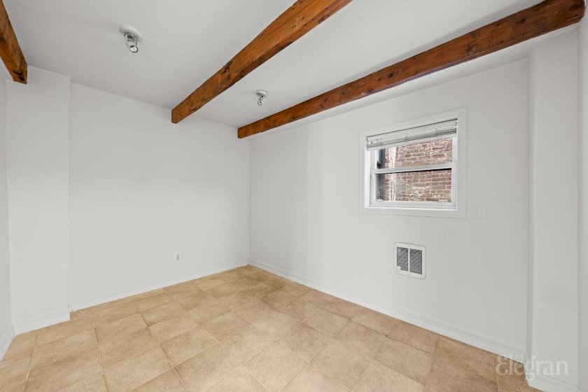 wide photo