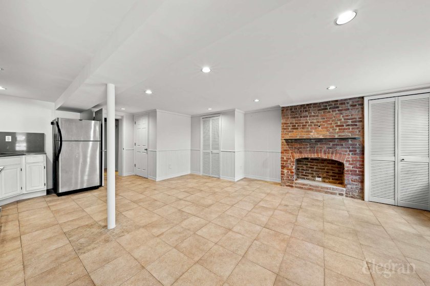 wide photo