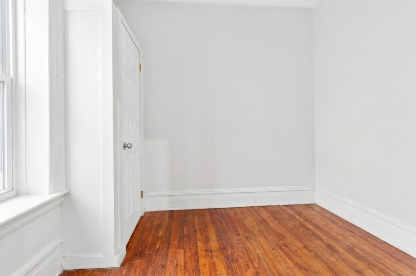 wide photo