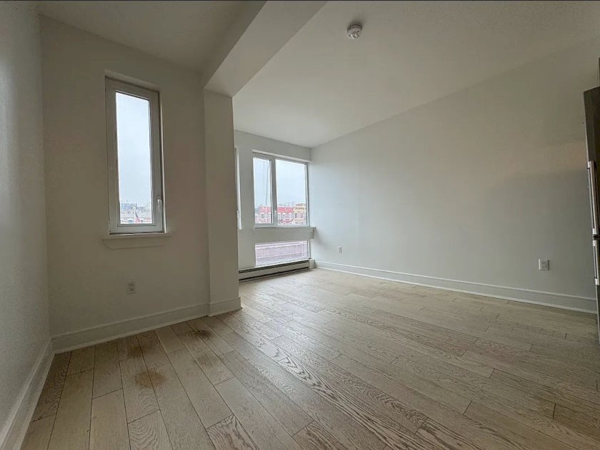 wide photo