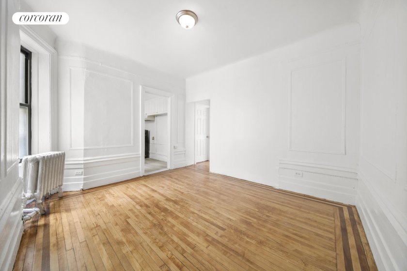 wide photo