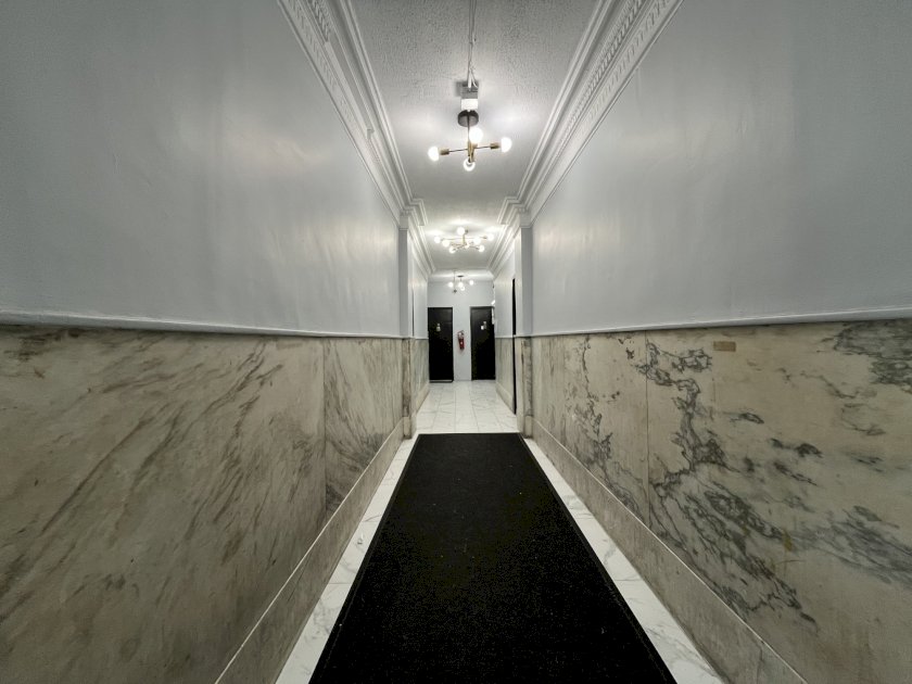 wide photo
