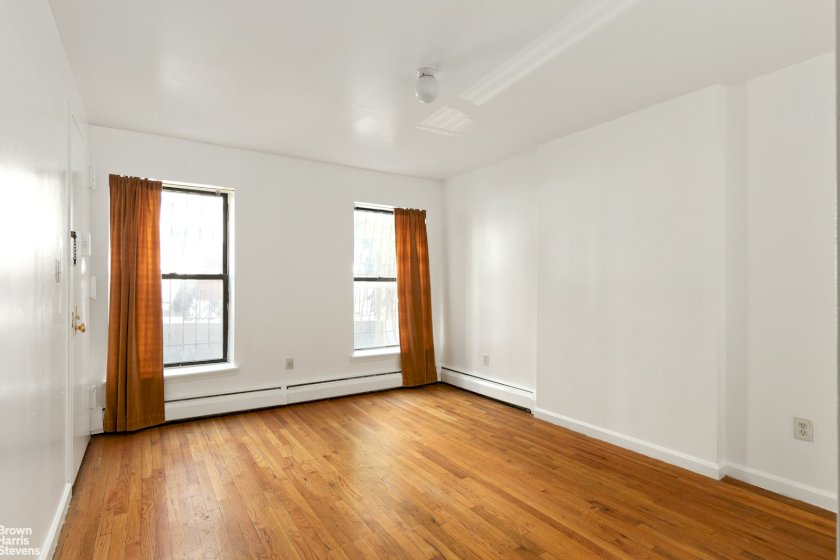 wide photo
