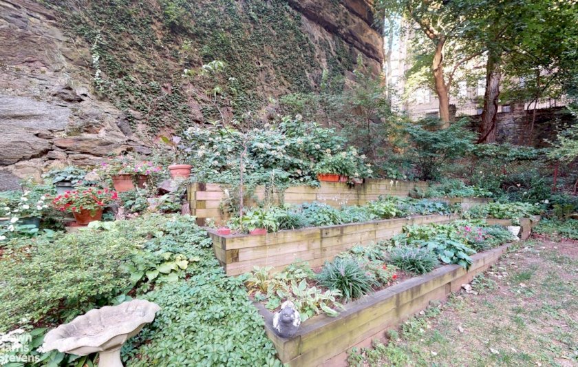 wide photo